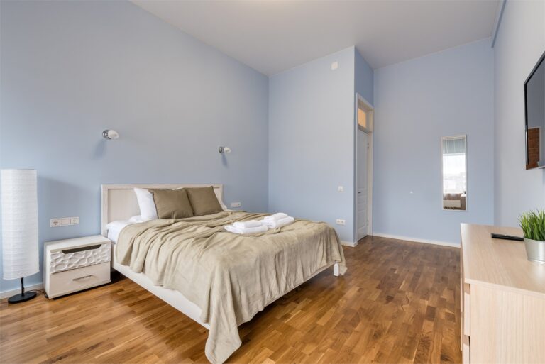 Квартира · Курляндская, 11 · до 10 гостей